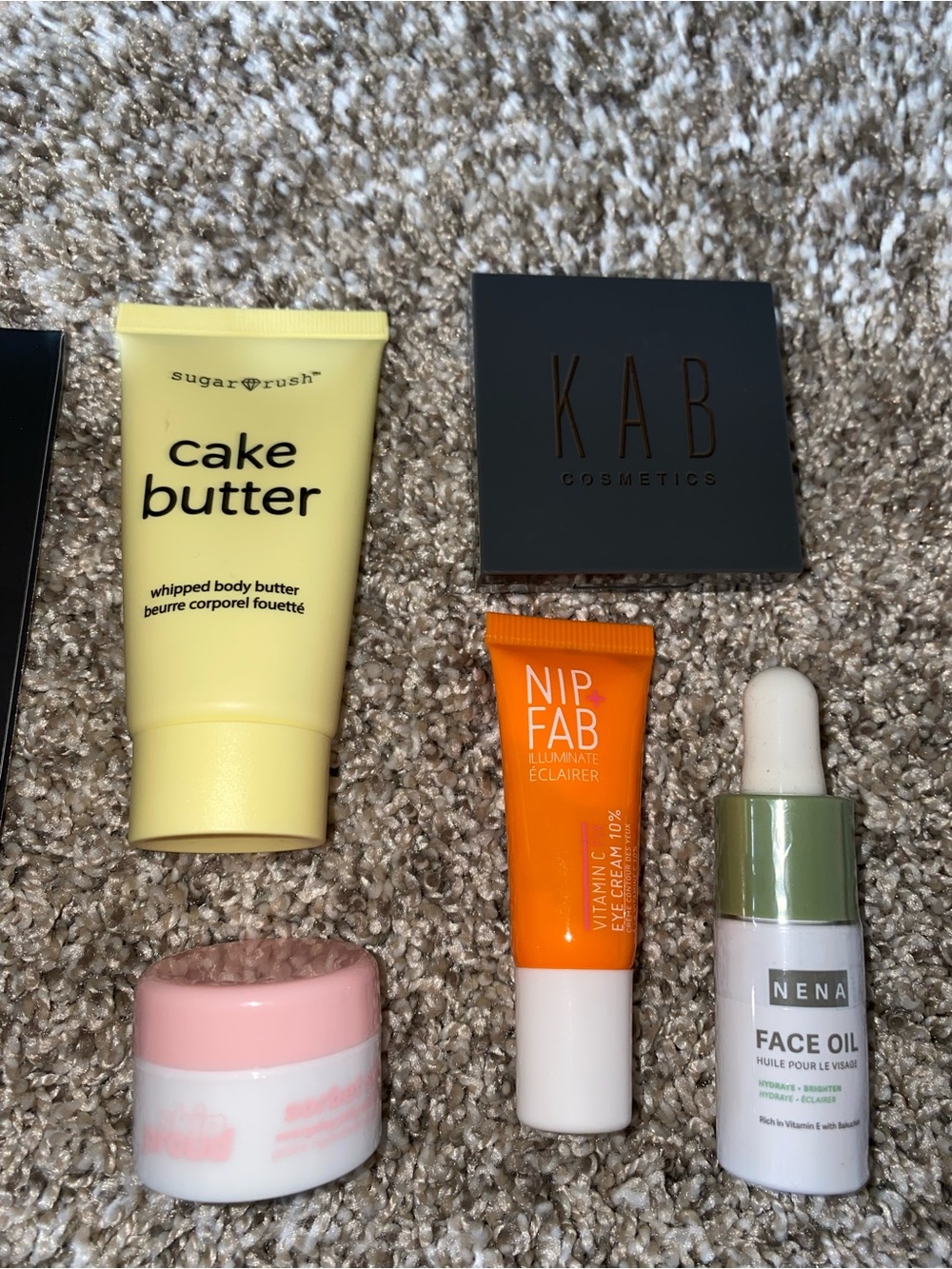 Makeup Sample Lot - Picture 4 of 6